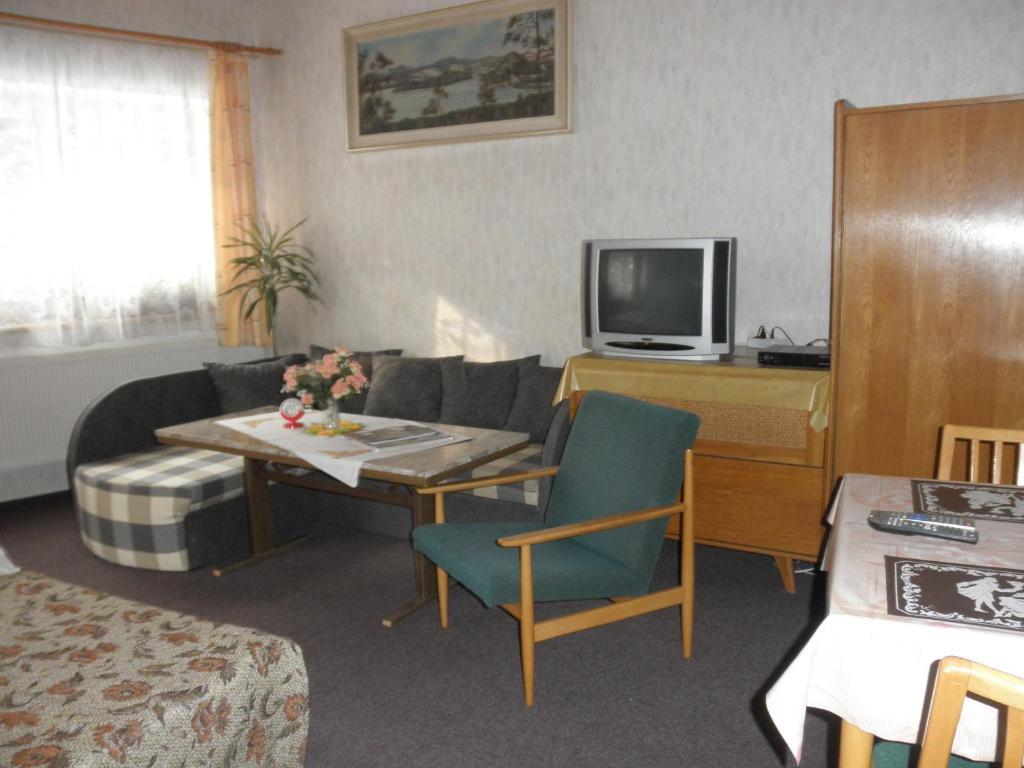Pension U Kaktusu Karlovy Vary Szoba fotó